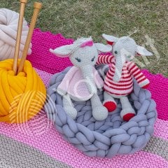 YARNART MARSHMALLOW - KNOT CUSHION CORD