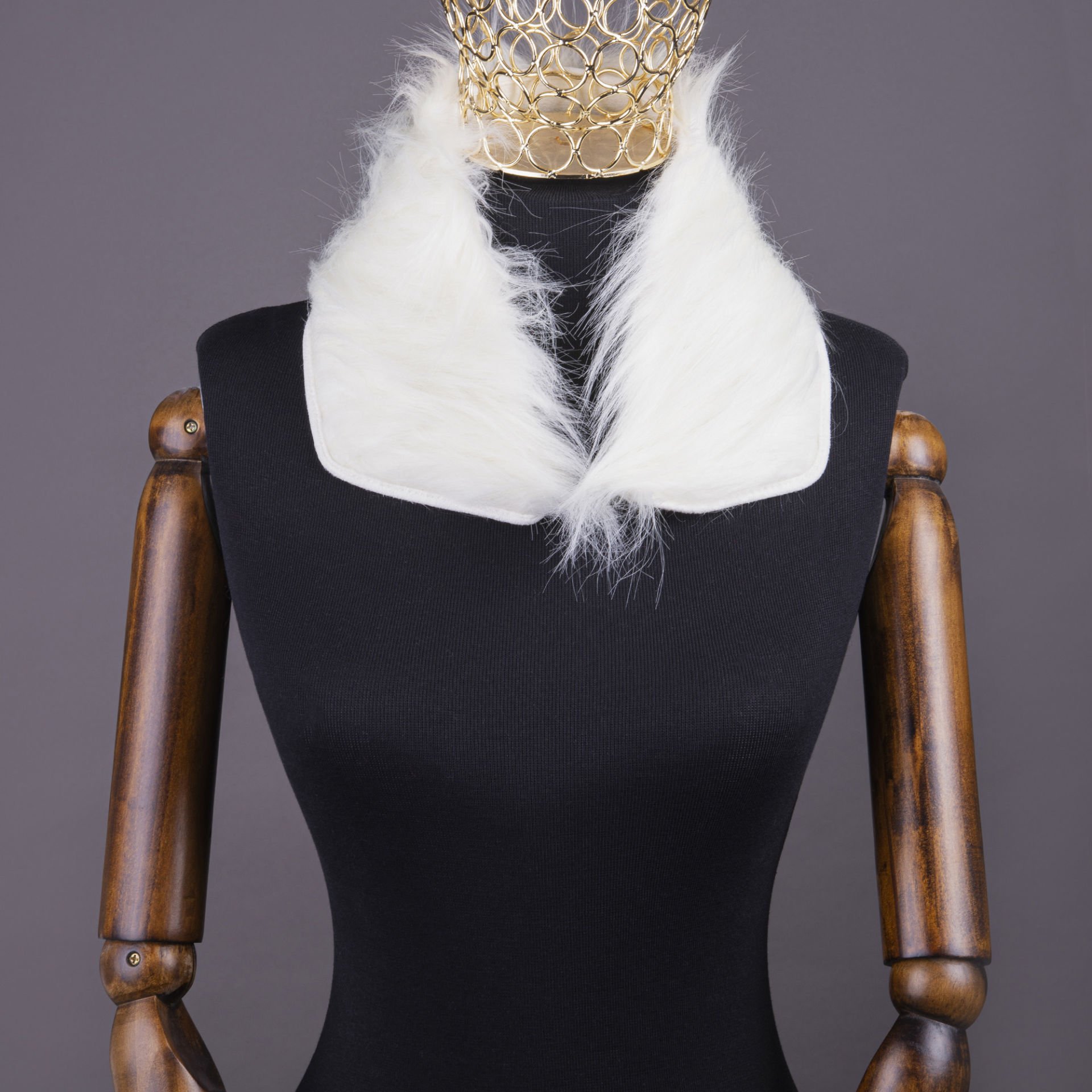YARNART FULL ROLL - FAUX FUR COLLAR WHITE - 01