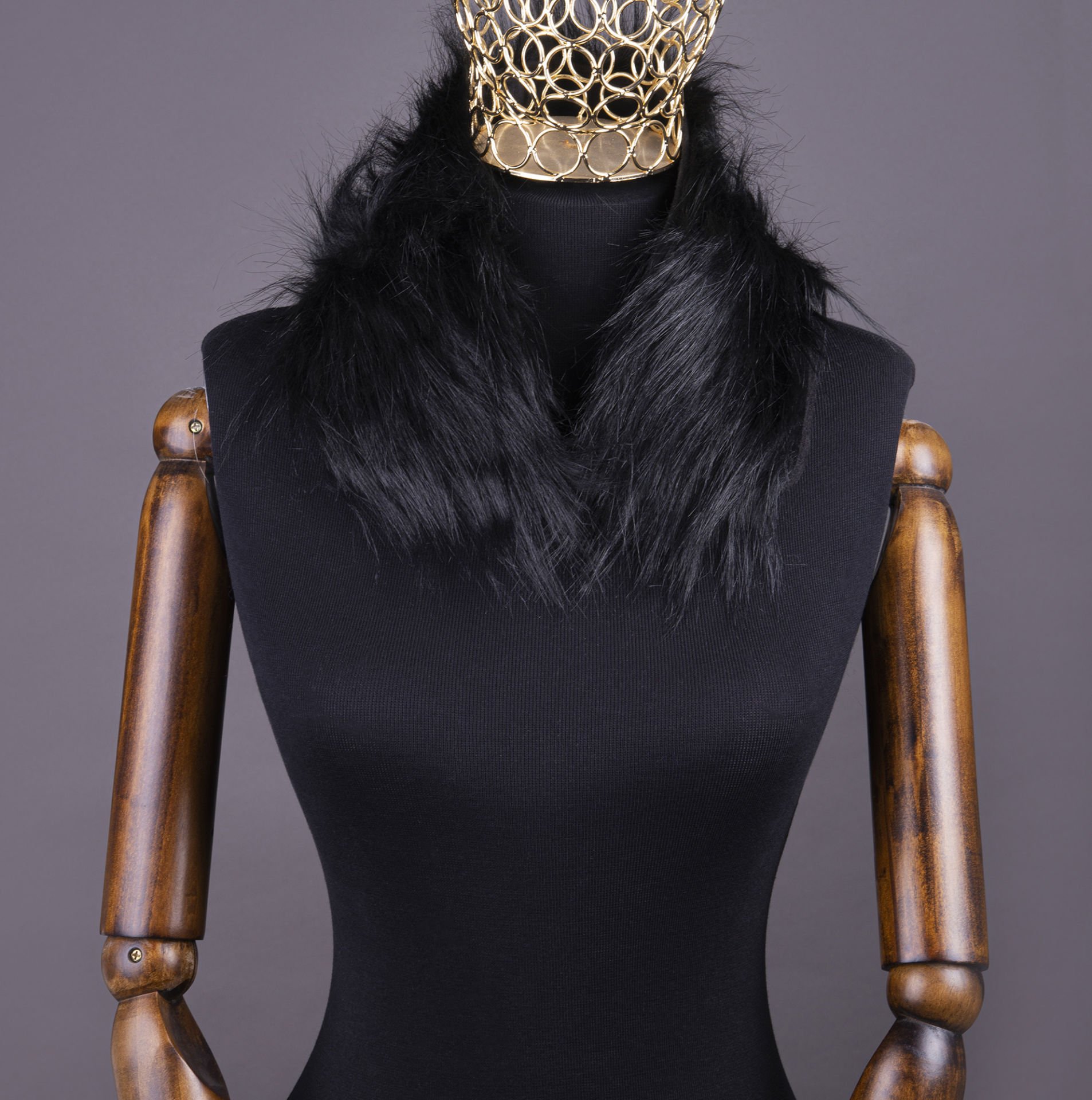 YARNART FULL ROLL - FAUX FUR COLLAR BLACK - 02