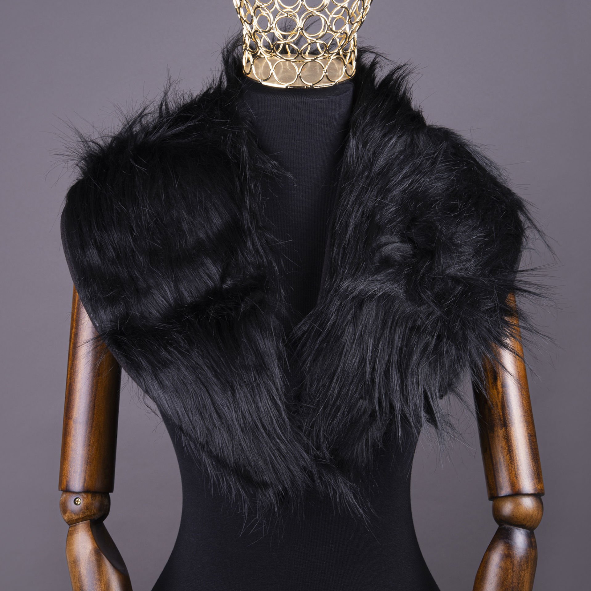 YARNART SHAWL - FAUX FUR SHAWL BLACK - 02