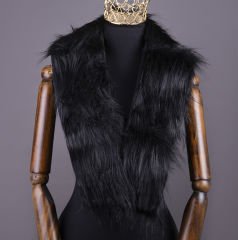 YARNART TUXEDE - FAUX FUR SHAWL BLACK - 02
