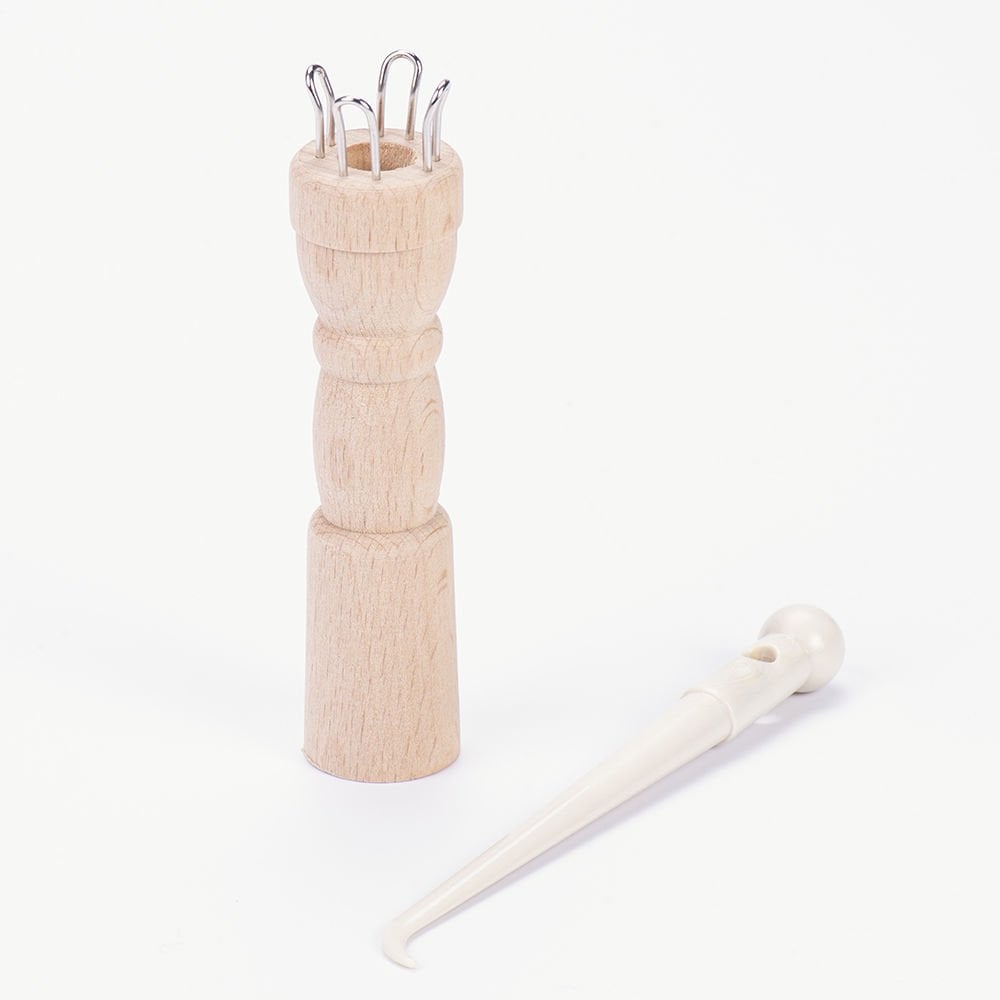NURGE KNITTING DOLLY 4 PIN