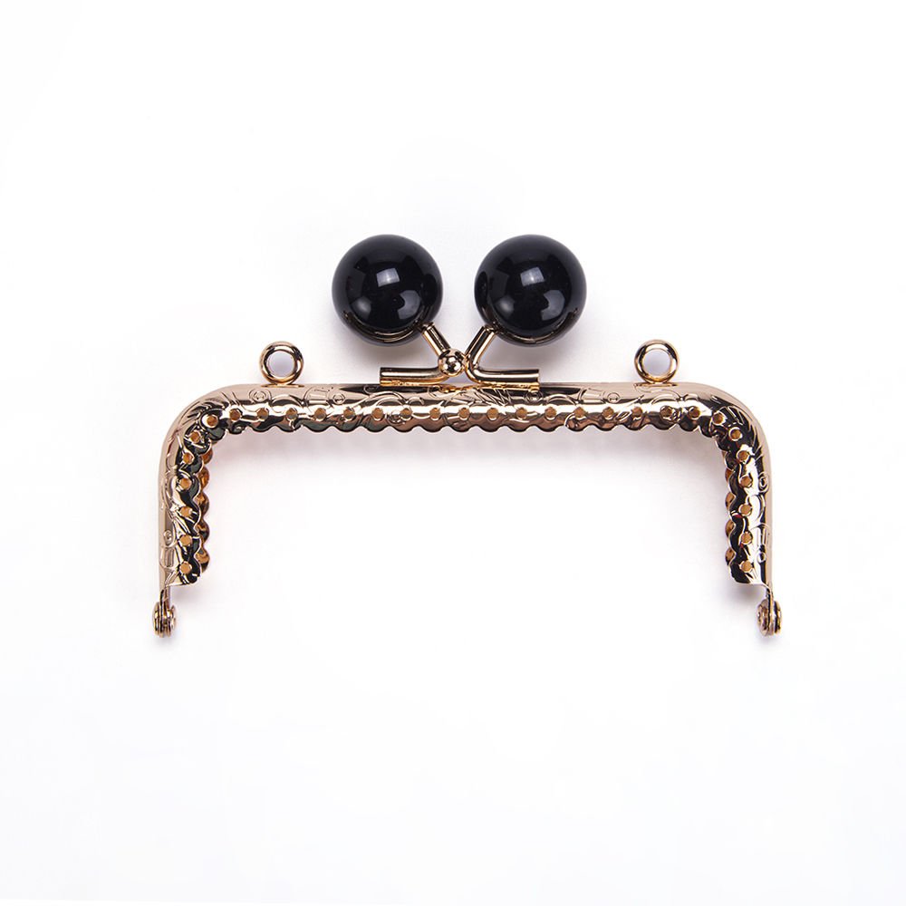 RECTANGLE BLACK BEADED BAG FRAME 10.5 CM ROSE
