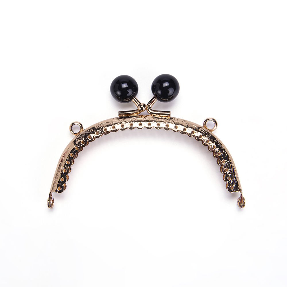 OVAL BLACK BEADED BAG FRAME 10.5 CM ROSE