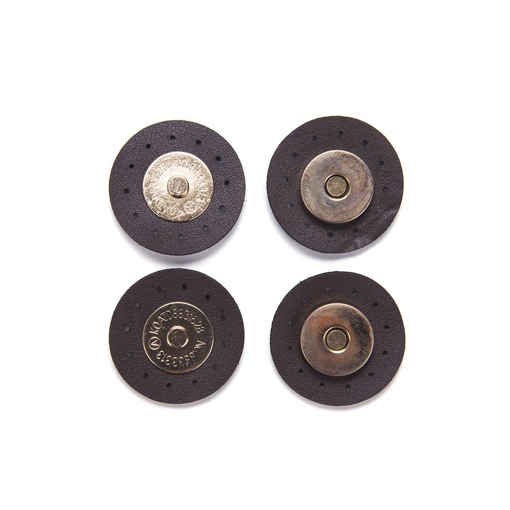MAGNETIC BUTTONS WITH LEATHER - 2 PCS BROWN