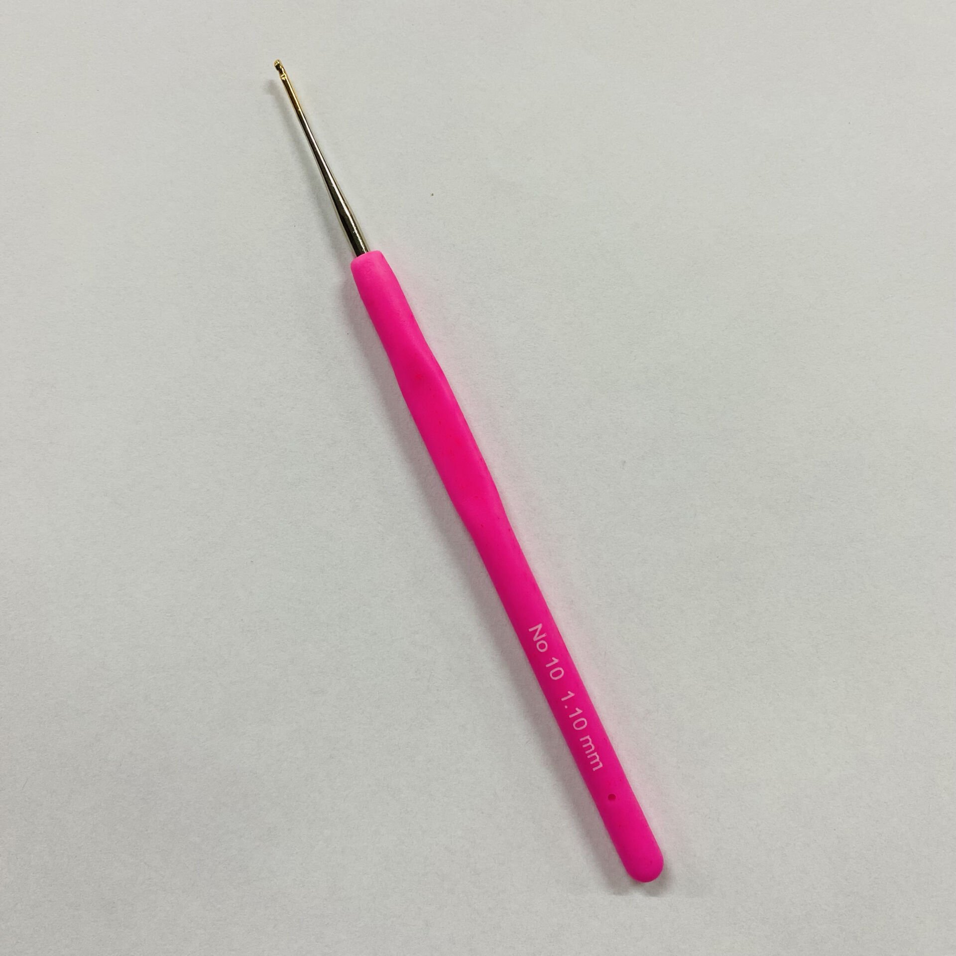 SOFT GRIP CROCHET HOOK 1.10 MM